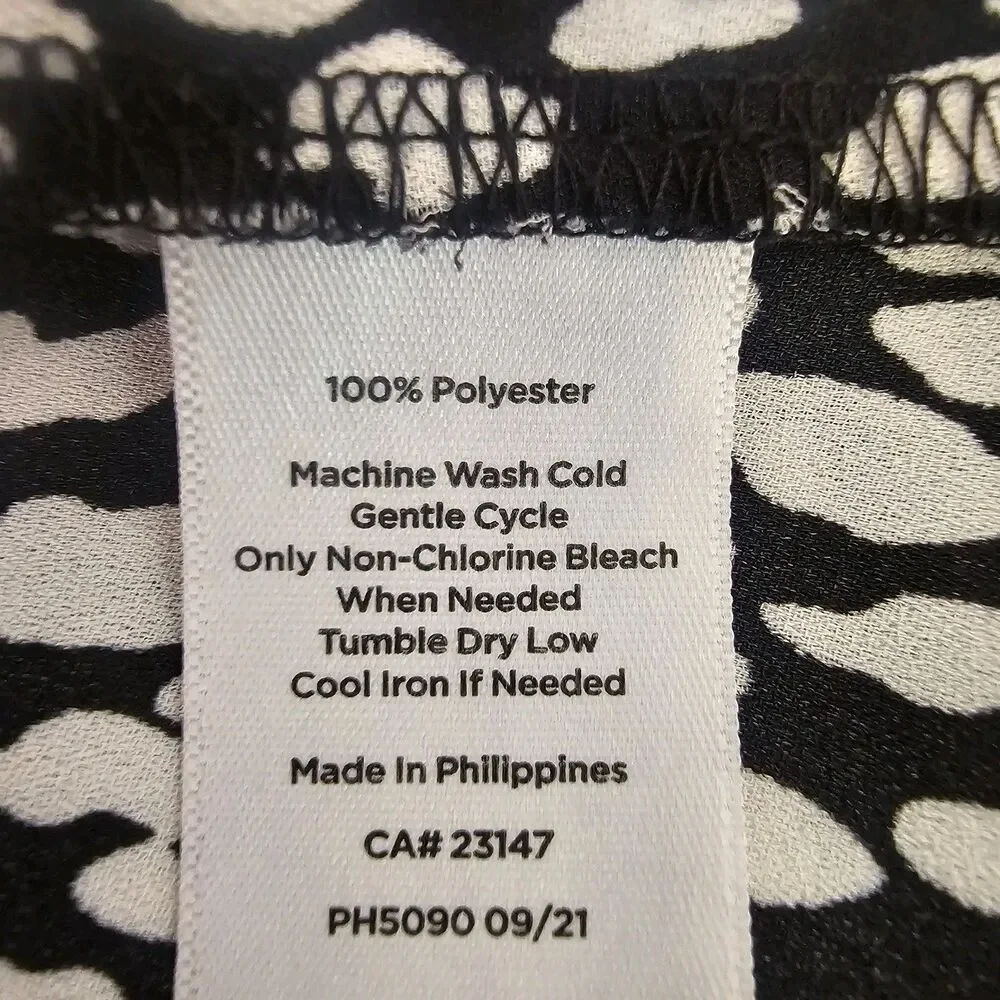 Talbots Long Sleeve Blouse Abstract Animal Print Sz Medium Ruffled Details V0446 - Picture 8 of 9